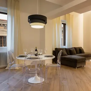 https://dolce-vita-apartament.it-tuscanyhotel.com